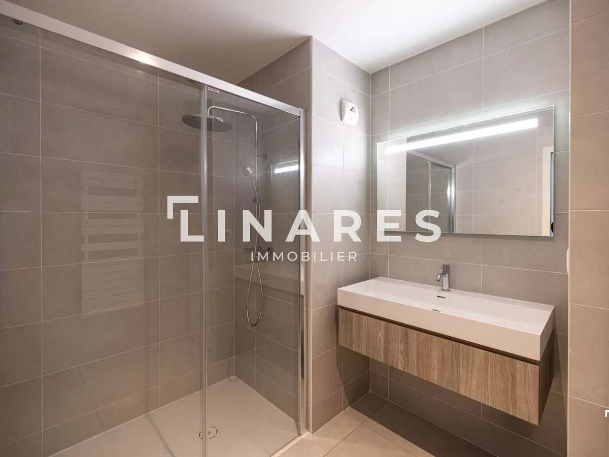 Apartment Marseille 8e