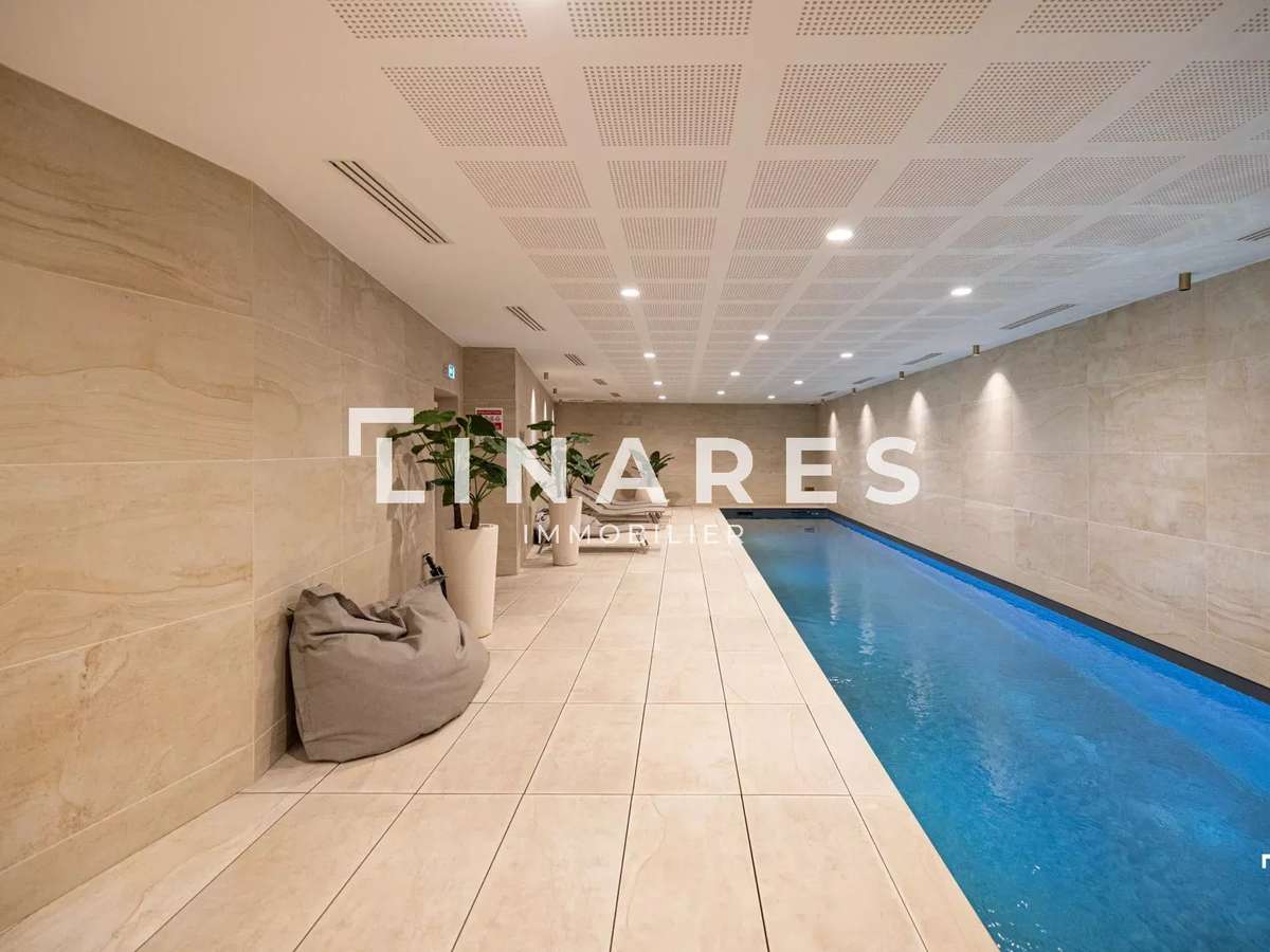 Apartment Marseille 8e