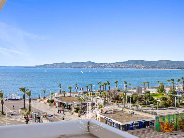 Appartement avec Vue sur mer Saint-Raphaël - 3 chambres - 126m²