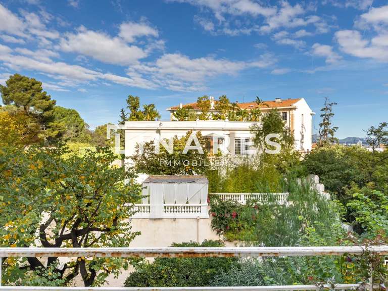 Appartement Marseille 8e - 4 chambres - 211m²