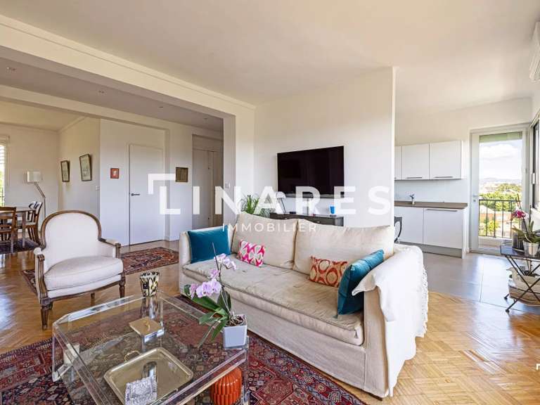 Apartment Marseille 8e - 2 bedrooms - 97m²