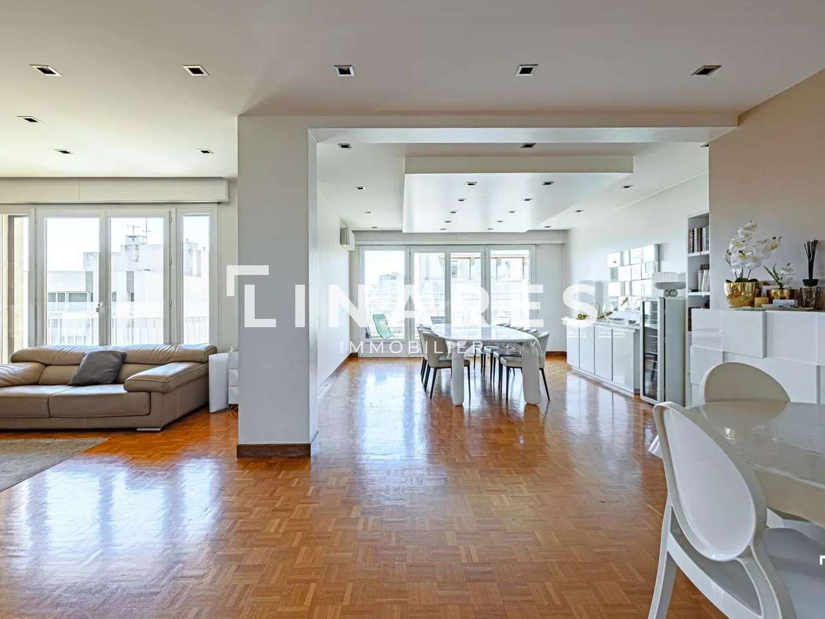 Appartement Marseille 8e