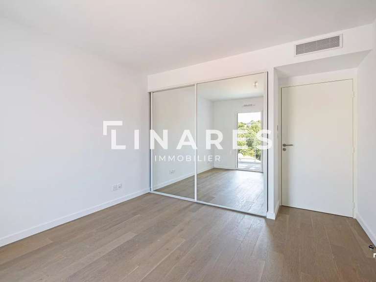 Apartment Marseille 8e - 3 bedrooms - 160m²