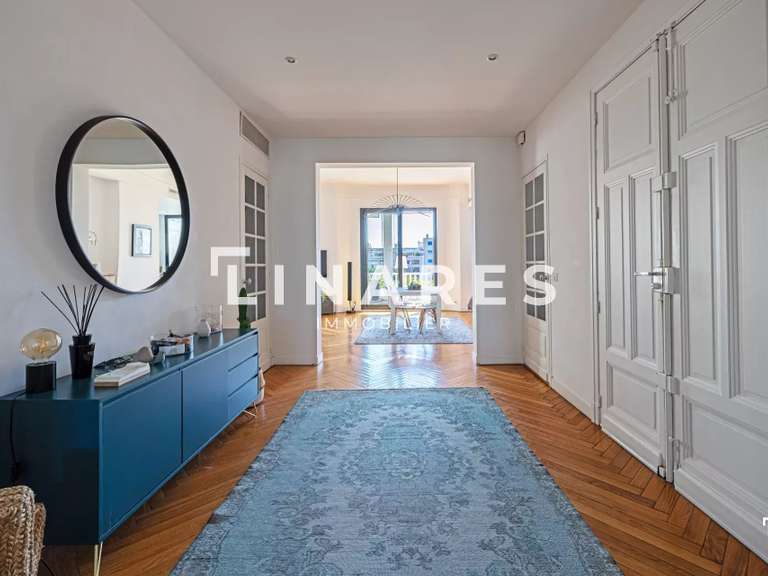 Appartement Marseille 8e - 3 chambres - 170m²