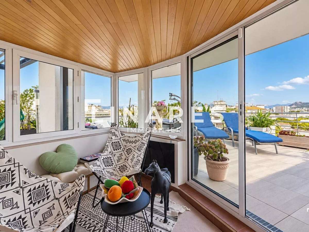 Apartment Marseille 8e