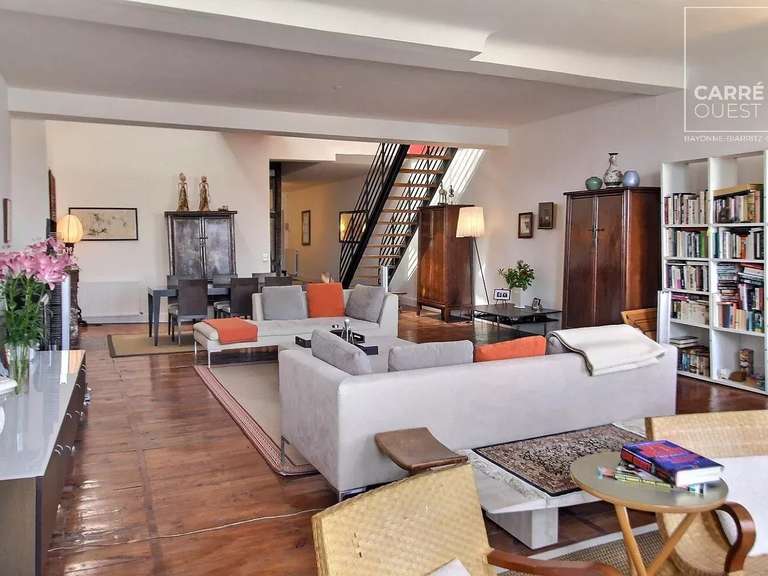 Appartement Bayonne - 3 chambres - 208m²