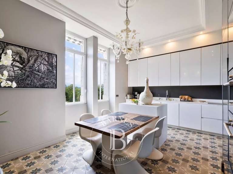Appartement Pau - 3 chambres - 298m²
