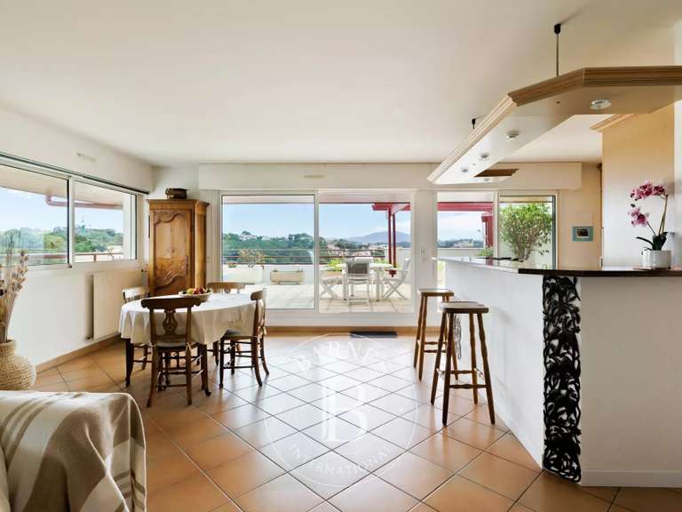 Appartement Biarritz - 2 chambres - 110m²