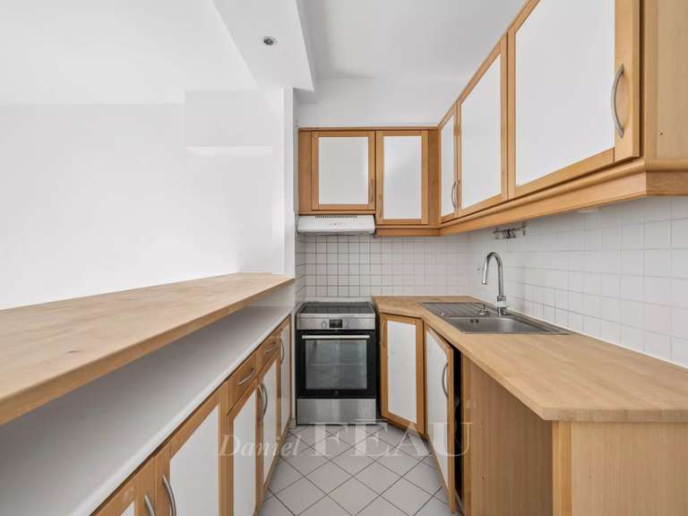 Appartement Paris 11e - 3 chambres - 80m²