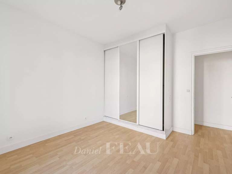 Appartement Paris 11e - 3 chambres - 80m²
