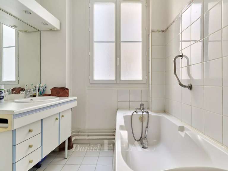 Appartement Paris 5e - 1 chambre - 61m²