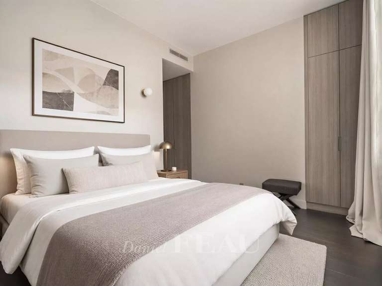Appartement Paris 7e - 2 chambres - 100m²