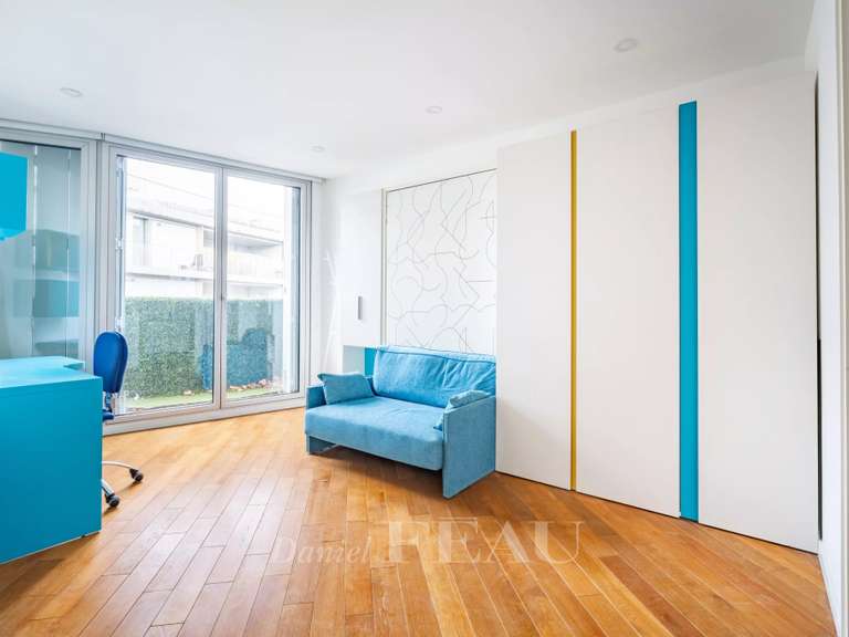 Appartement Paris 4e - 6 chambres - 197m²