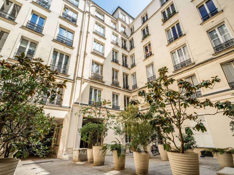 Appartement Paris 6e - 2 chambres - 69m²