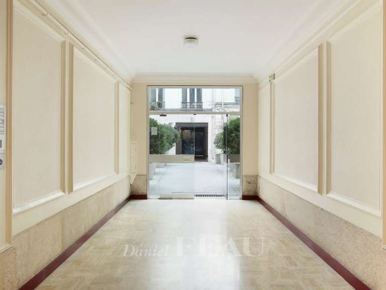 Appartement Paris 6e - 2 chambres - 69m²