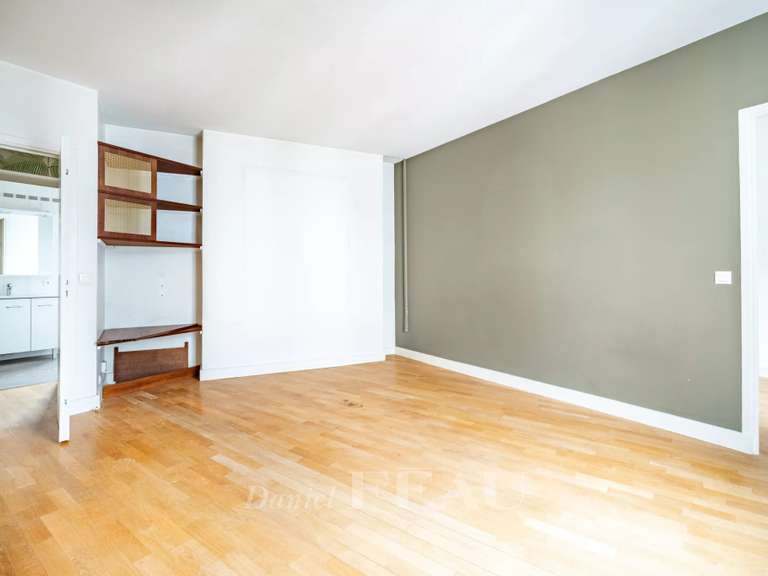 Appartement Paris 6e - 2 chambres - 71m²