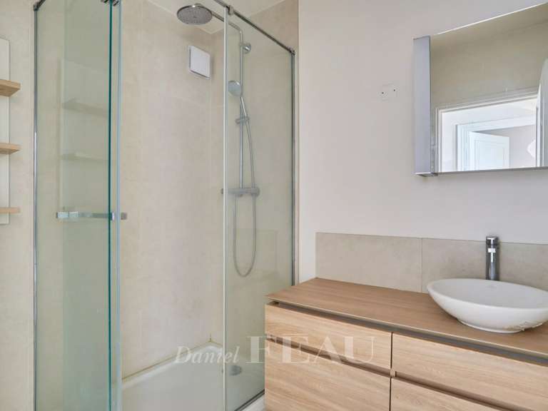 Appartement Paris 5e - 1 chambre - 67m²