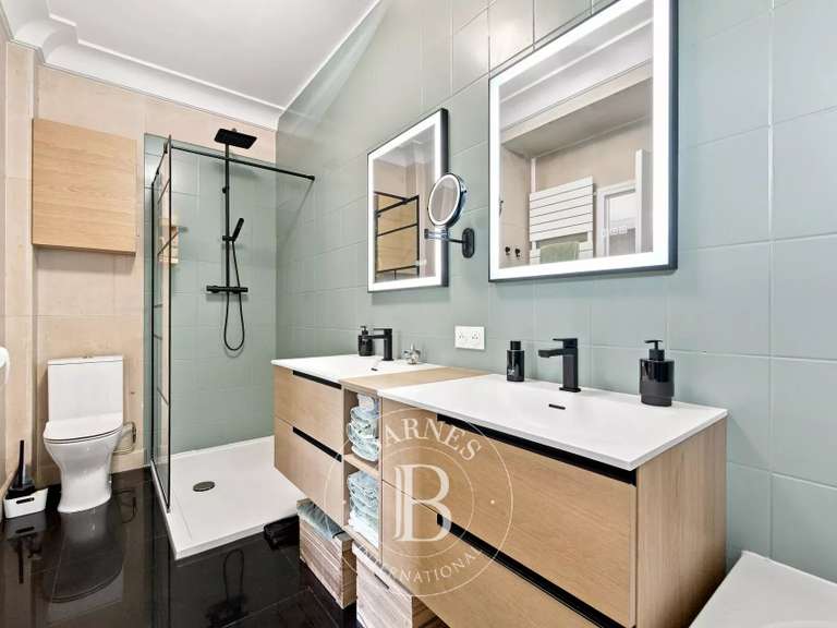 Appartement Nogent-sur-Marne - 4 chambres - 203m²