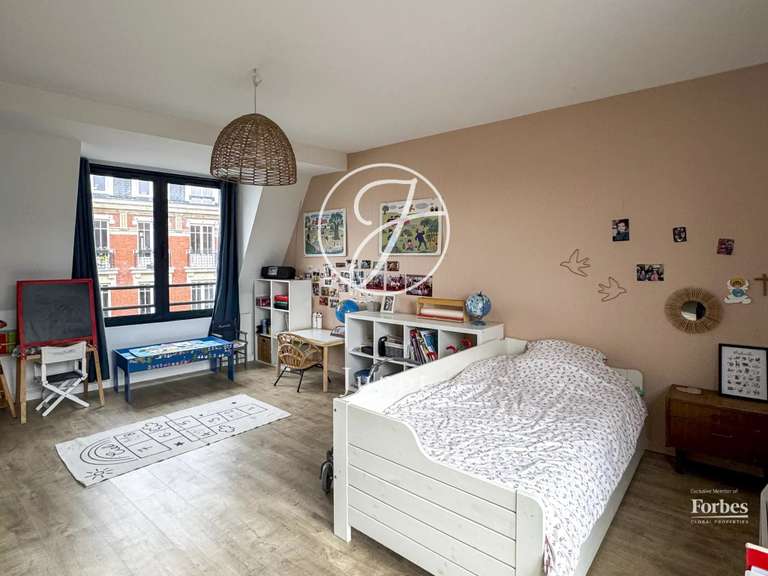 Apartment Lille - 3 bedrooms - 148m²