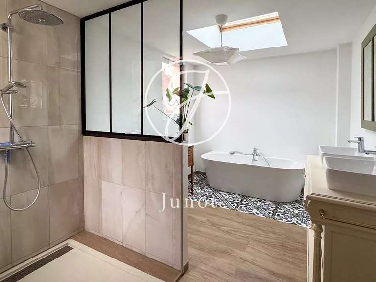 Appartement La Madeleine - 3 chambres - 111m²