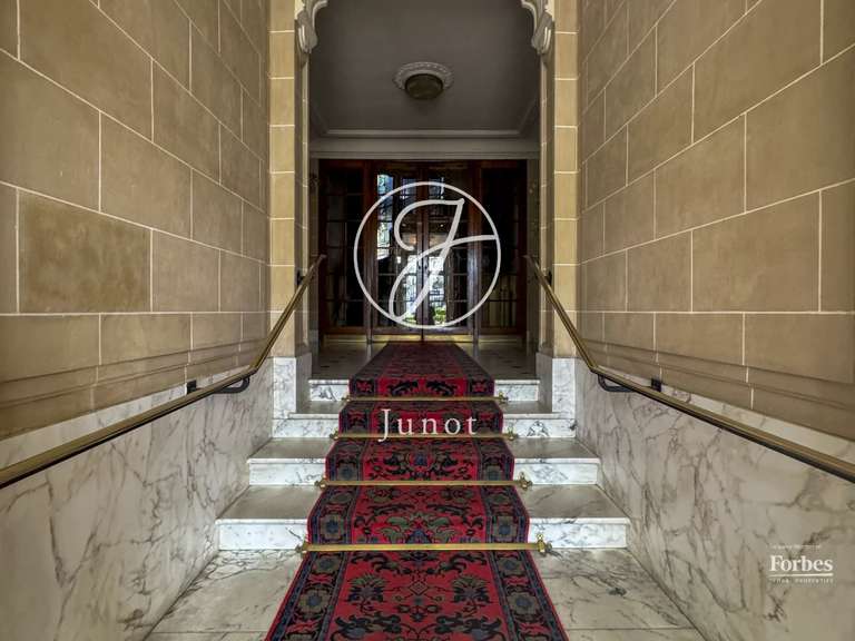 Appartement La Madeleine - 4 chambres - 225m²