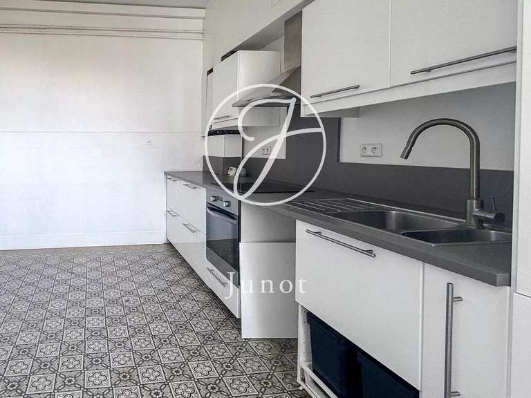 Appartement La Madeleine - 5 chambres - 225m²