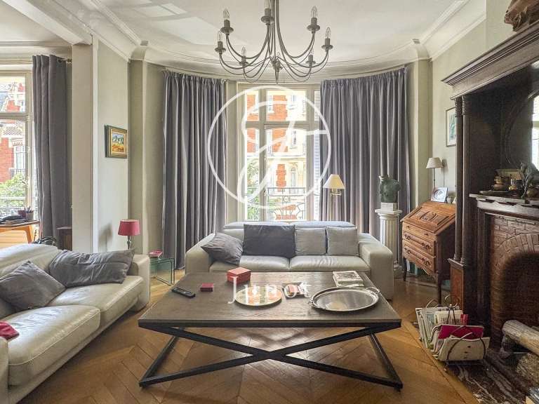Apartment La Madeleine - 4 bedrooms - 173m²
