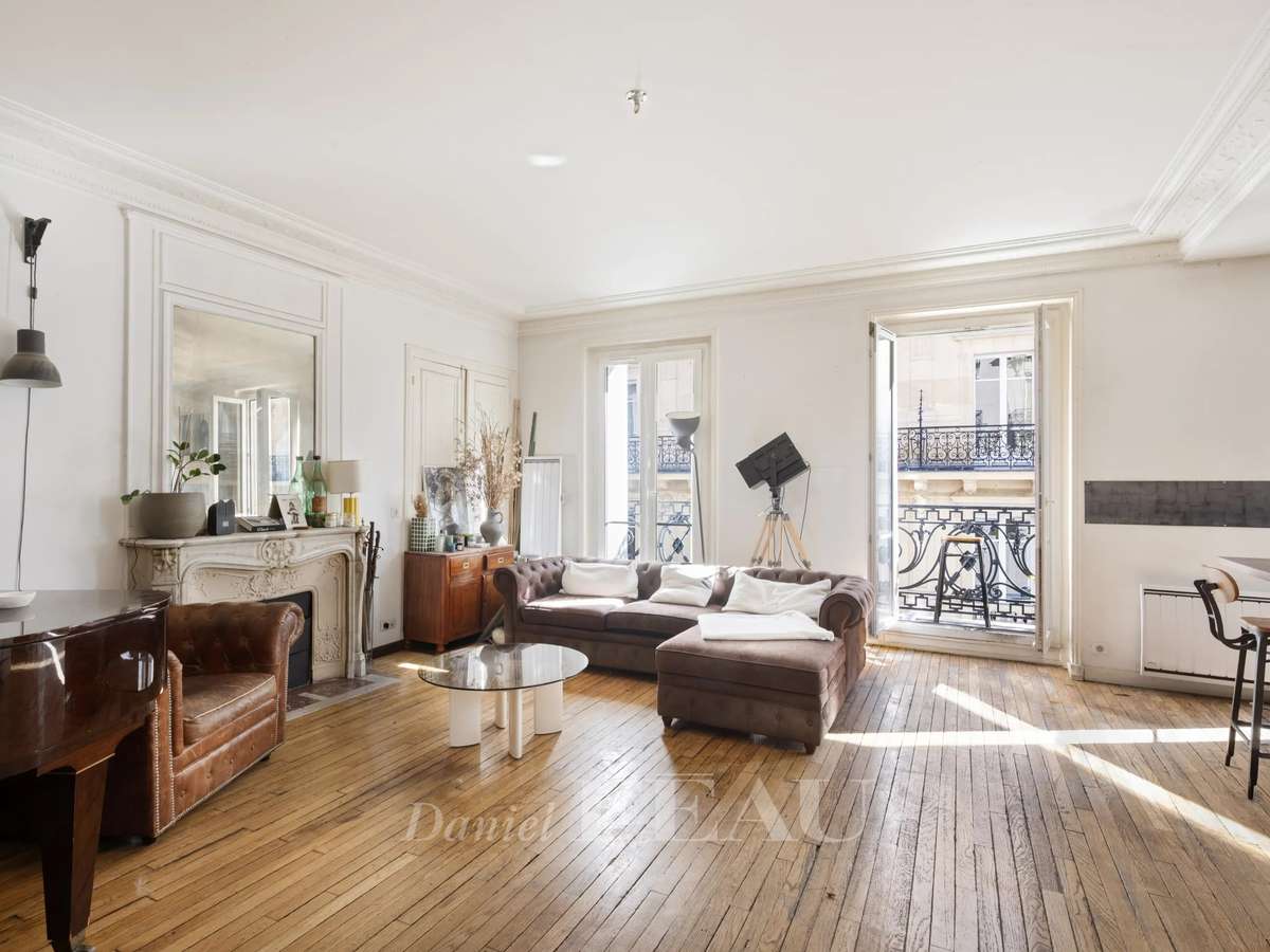 Apartment Paris 9e