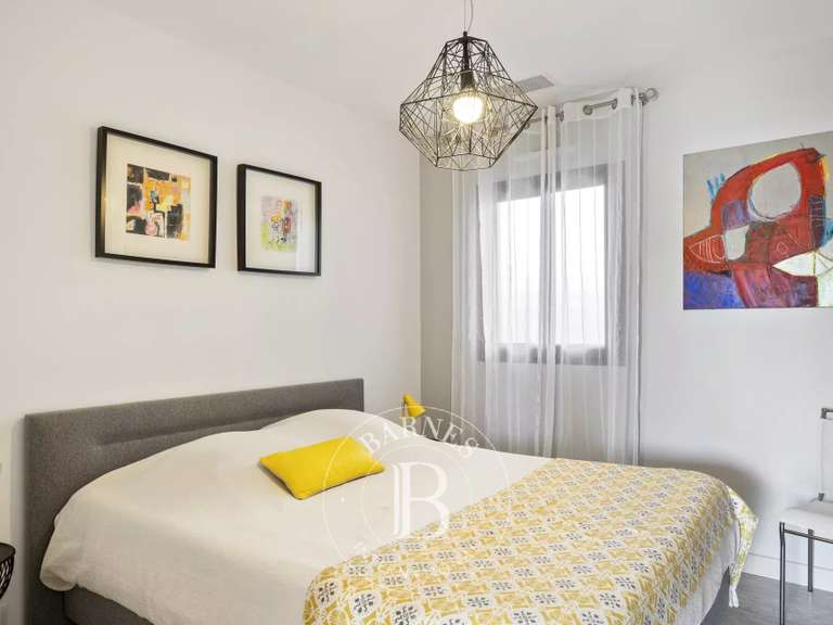 Appartement Porto-Vecchio - 3 chambres - 101m²