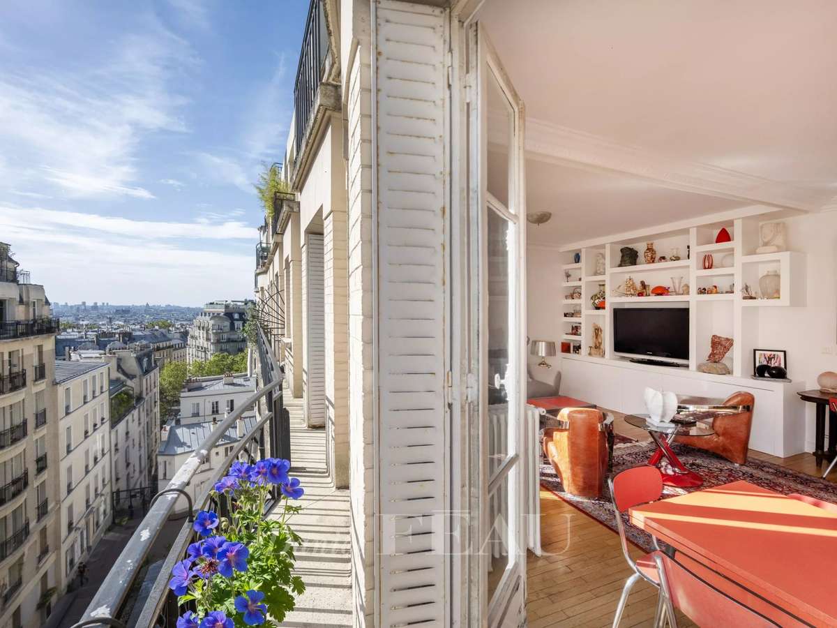 Apartment Paris 18e