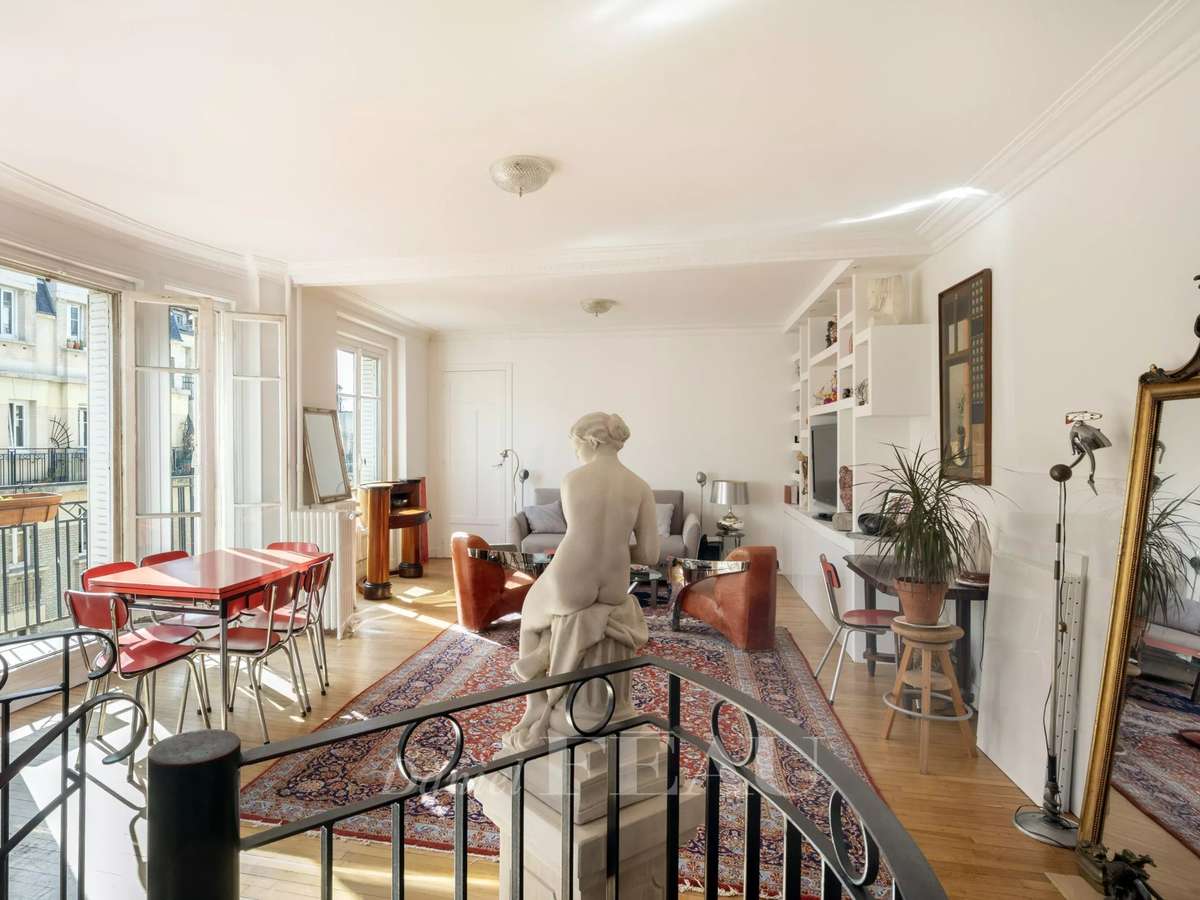 Apartment Paris 18e