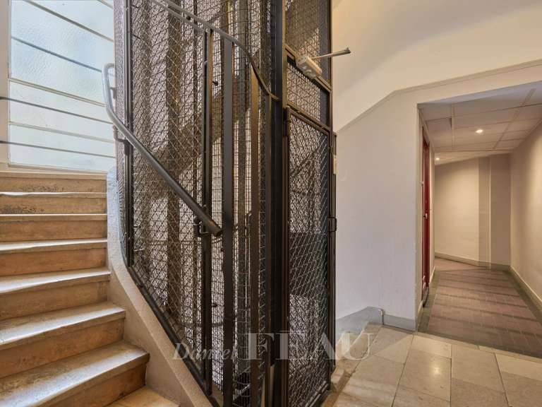 Appartement Paris 18e - 1 chambre - 46m²