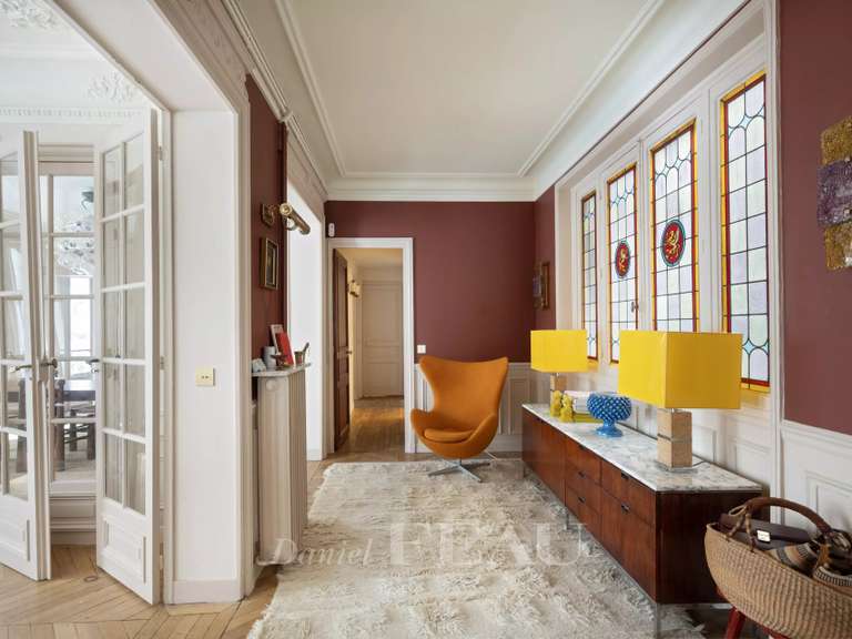 Appartement Paris 9e - 3 chambres - 119m²