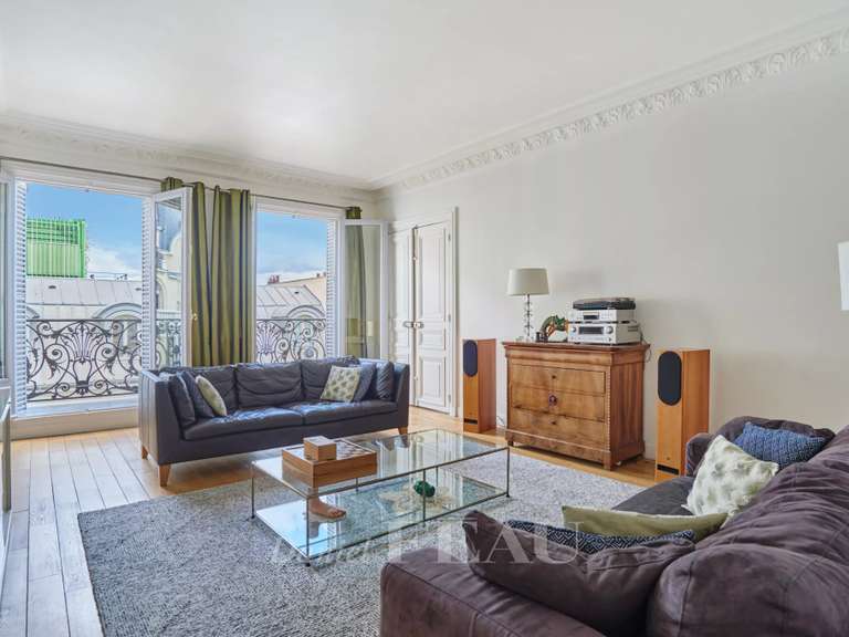Appartement Paris 9e - 3 chambres - 166m²