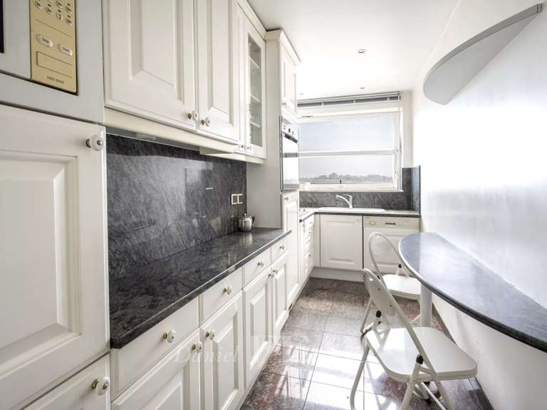 Apartment Paris 9e - 3 bedrooms - 103m²