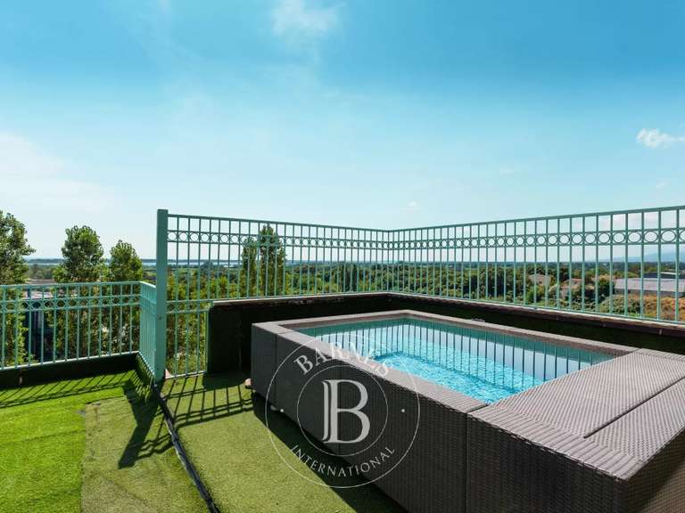 Appartement Biguglia - 4 chambres - 235m²
