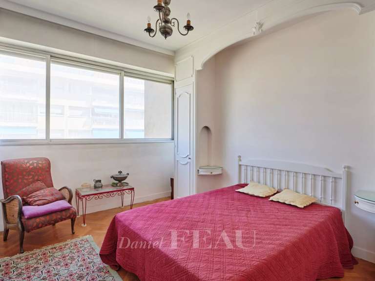 Appartement Marseille 8e - 3 chambres - 156m²
