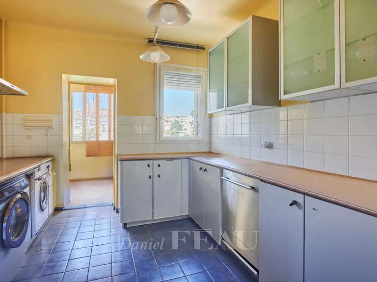 Appartement Marseille 8e - 3 chambres - 156m²
