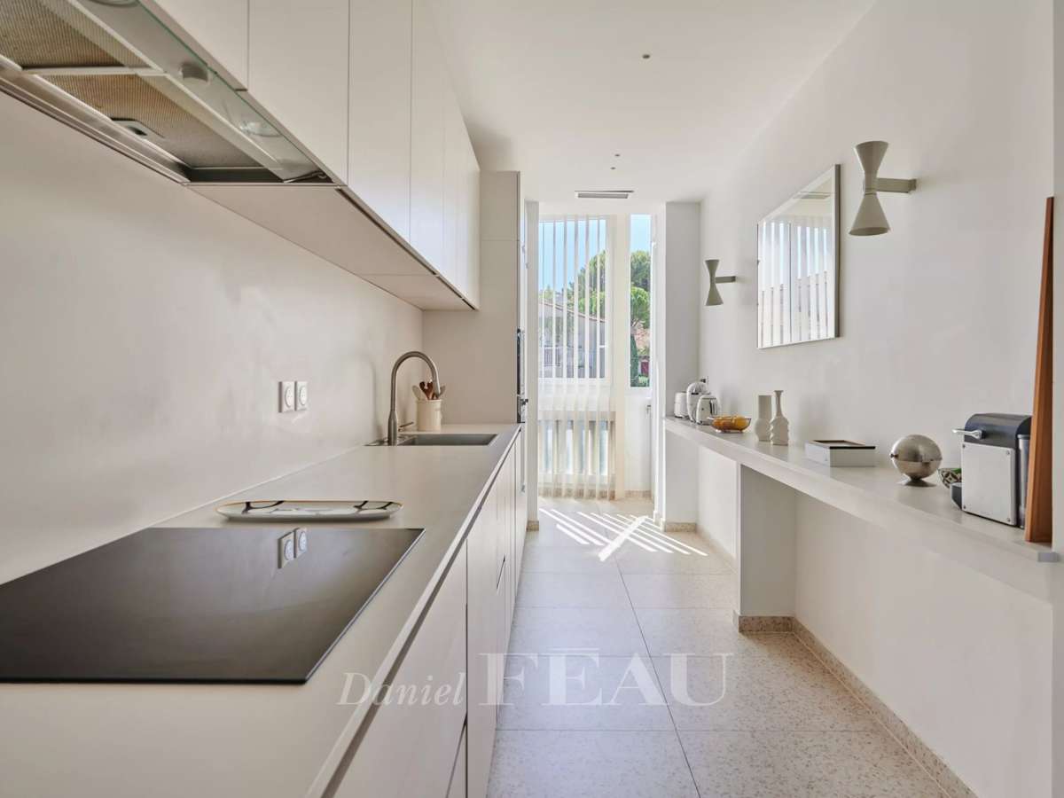 Apartment Marseille 8e