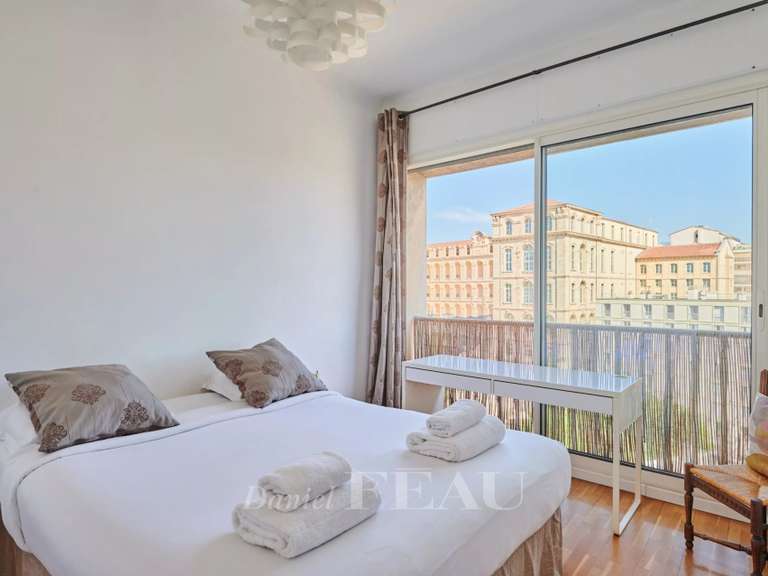 Appartement Marseille 2e - 1 chambre - 75m²
