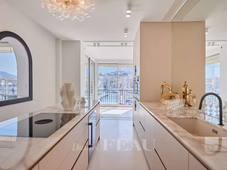 Appartement Marseille 2e - 2 chambres - 135m²