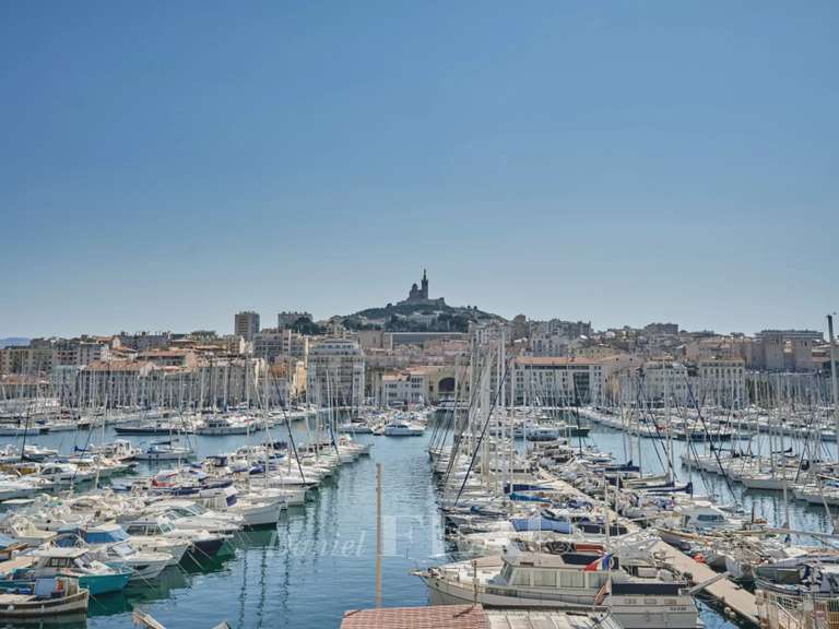 Appartement Marseille 2e - 2 chambres - 135m²