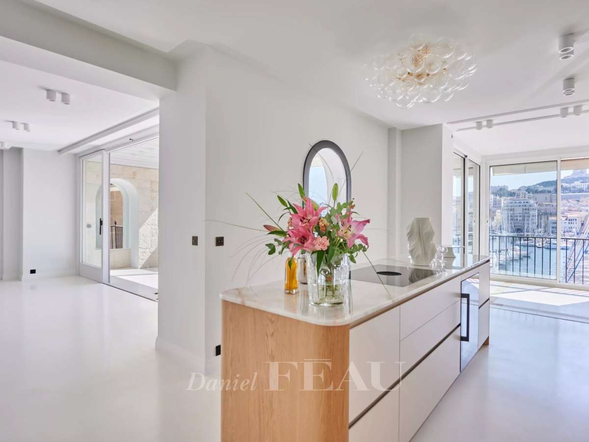 Apartment Marseille 2e