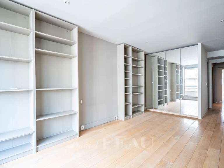 Apartment Paris 16e - 3 bedrooms - 134m²