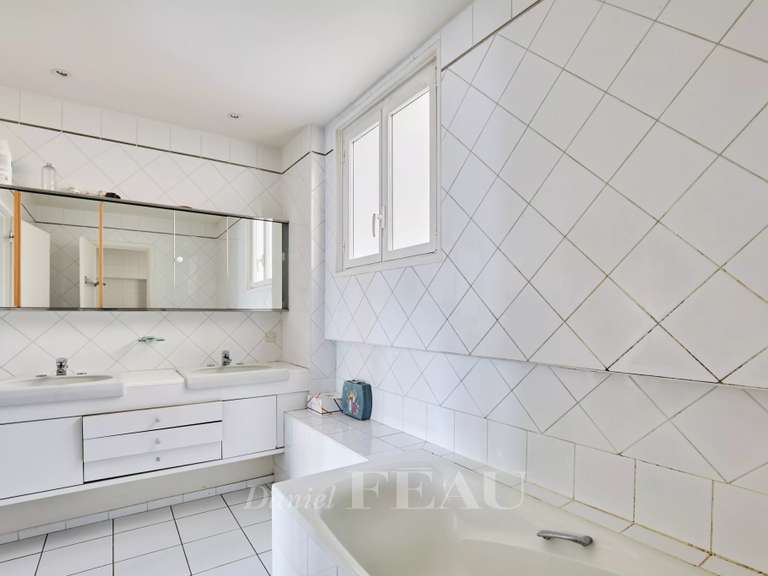 Apartment Paris 16e - 5 bedrooms - 300m²