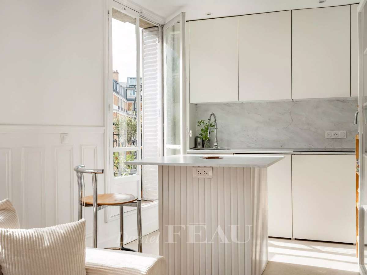Apartment Paris 16e