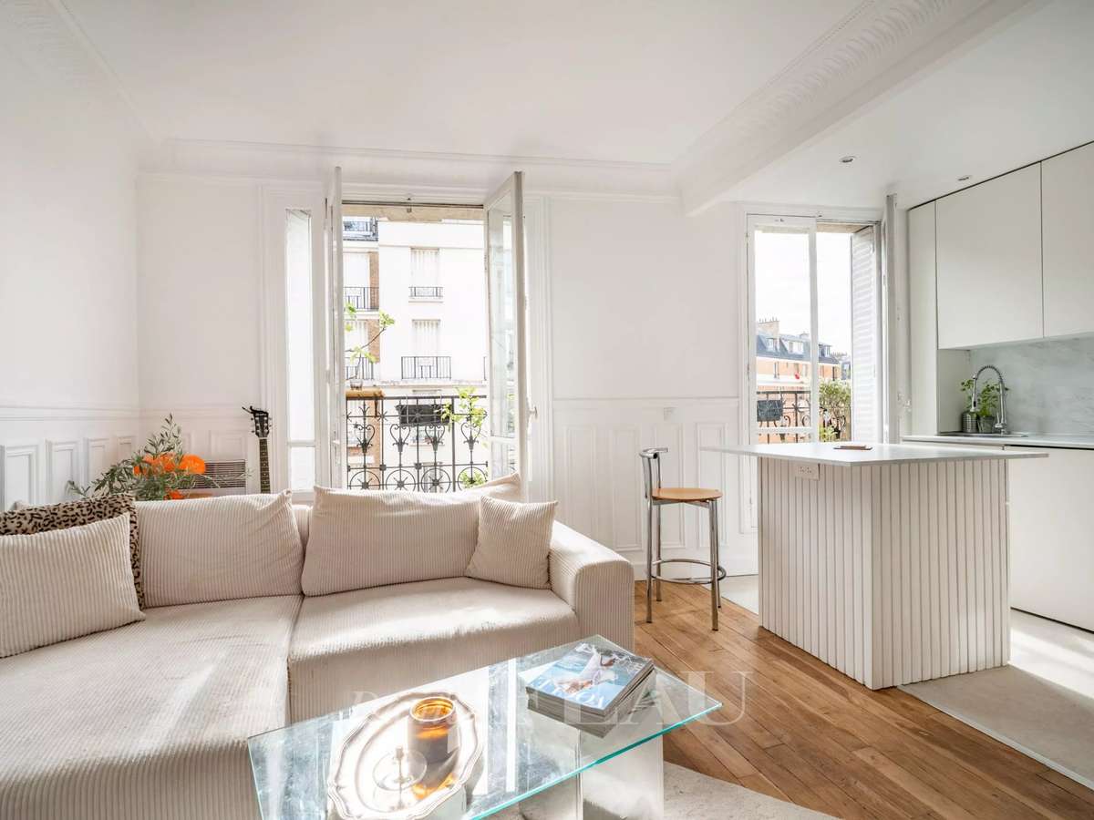 Apartment Paris 16e