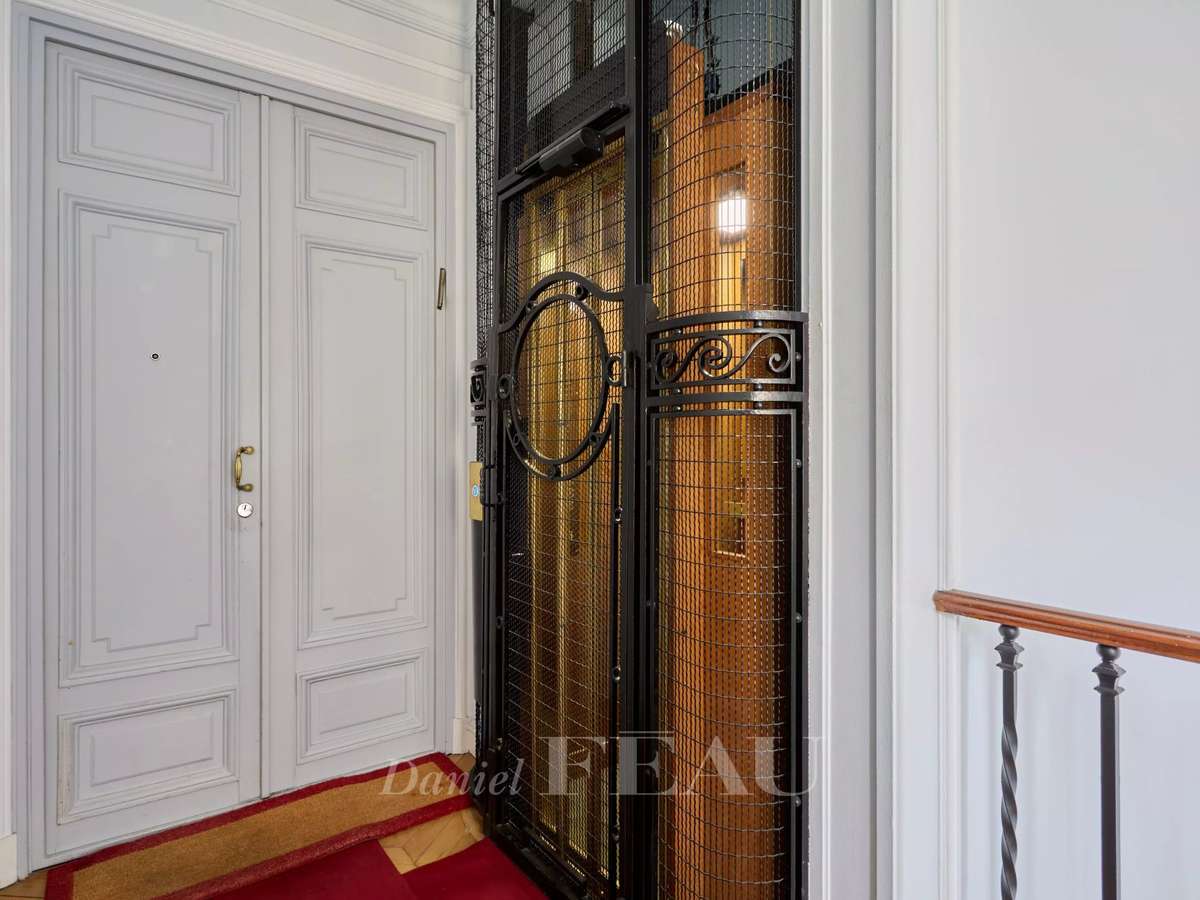 Appartement Paris 16e