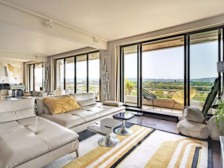 Apartment Paris 16e - 4 bedrooms - 270m²