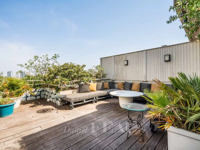 Appartement Paris 16e - 4 chambres - 270m²
